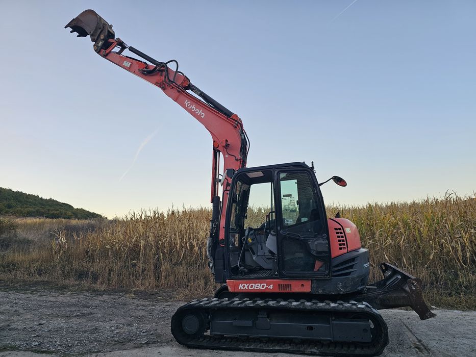 Excavator kubota kx 080-4 8 tone