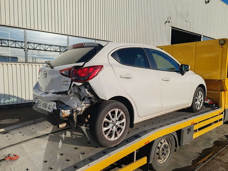 Dezmembrez mazda 2 1.5 diesel an 2016