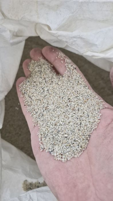 Nisip cuartos uscat pentru sablare granulatie 0.4-1.0 mm