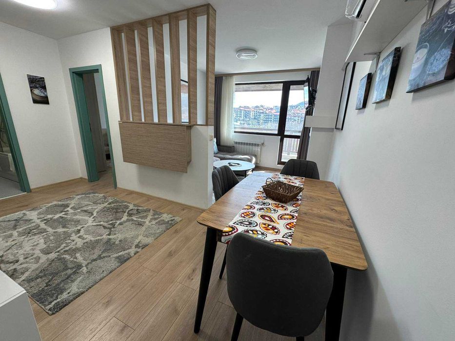 Двустаен апартамент с уникална гледка в комплекс Orbilux, Банско