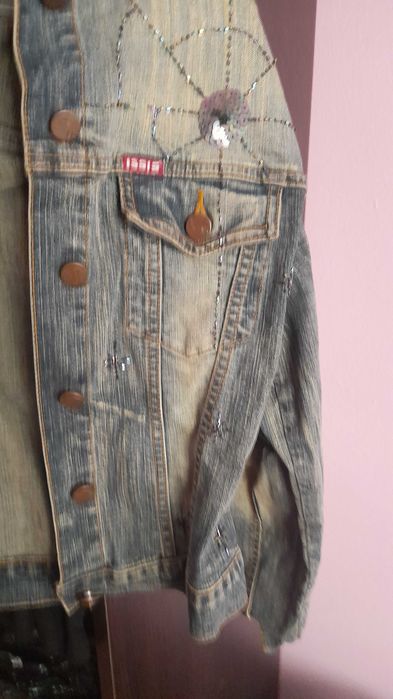 Дамско дънкено яке