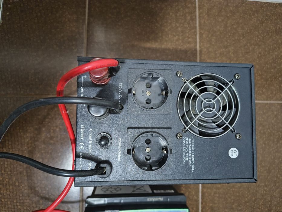 UPS  800 VA  well și acumulator marca Sorgeti 50 Ah.