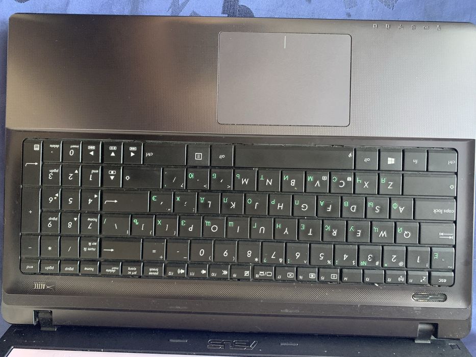 Продам ноут ASUS X55VD