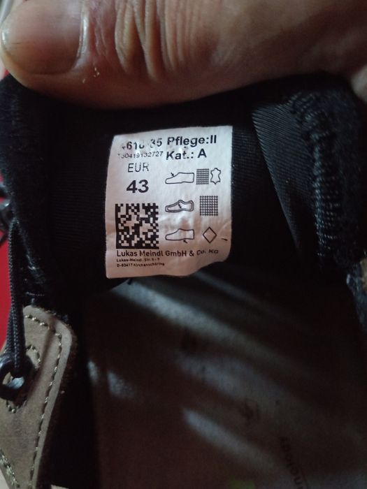Vând sandale piele Meindl  Nr 43