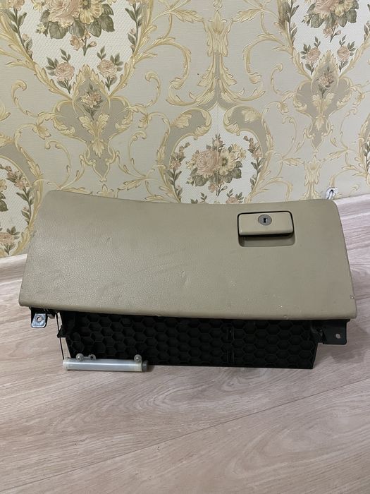 Запчасти на toyota crown