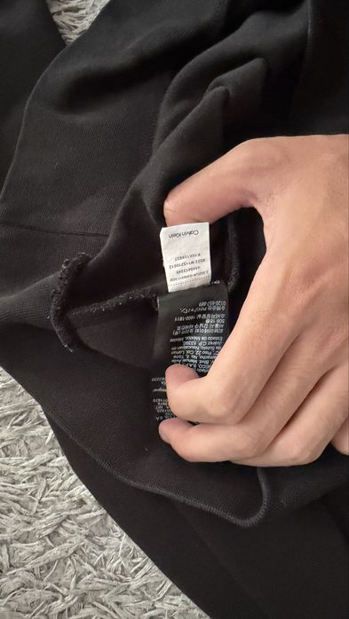 Calvin klein суичър С