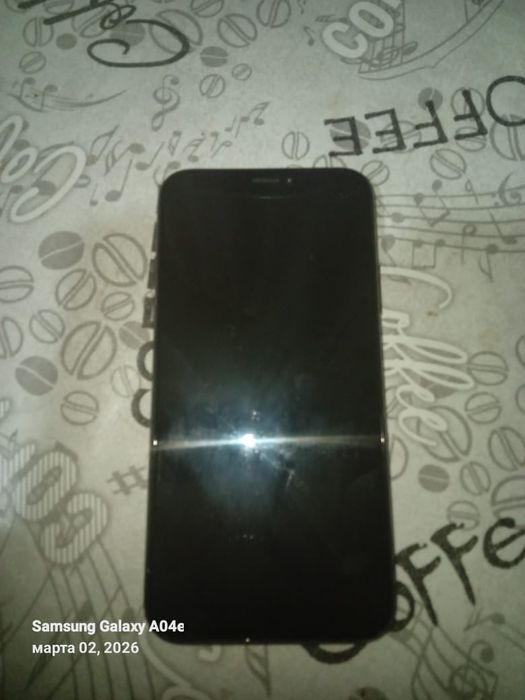 iPhone X 64 GB б/у