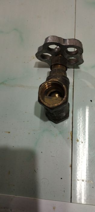 Продам краны СССР