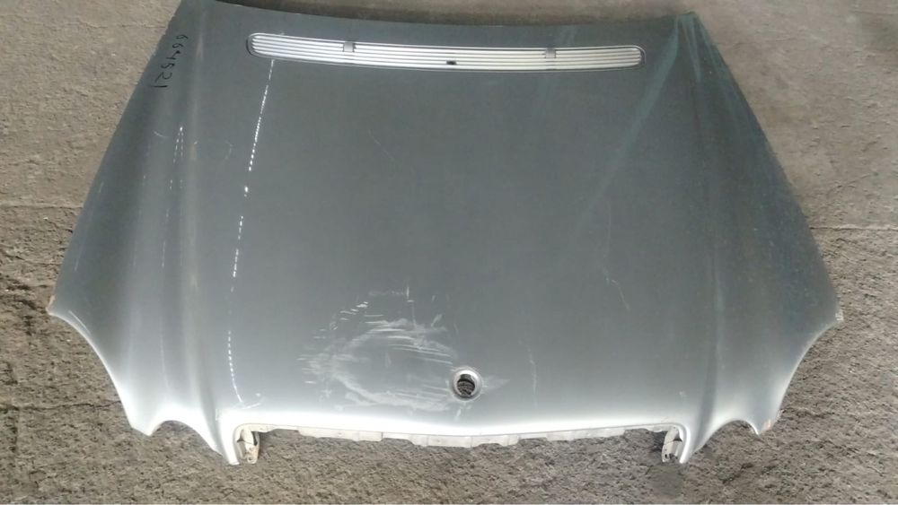 Капот в сборе на Mercedes w211