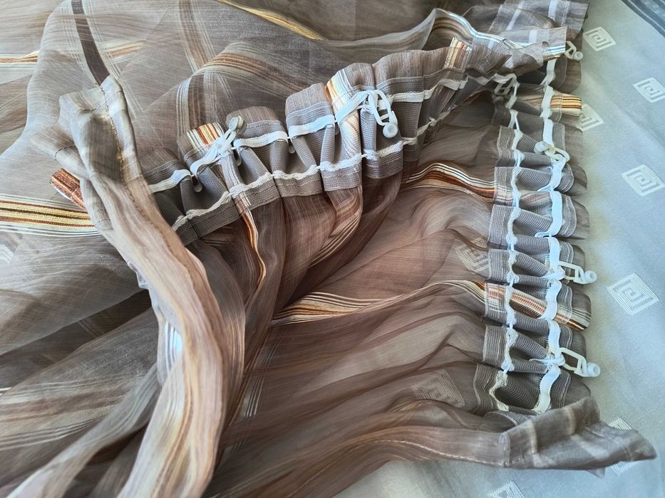 2 броя тънки пердета