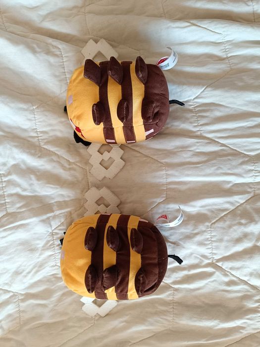 Оригинални Mojang Minecraft пчели