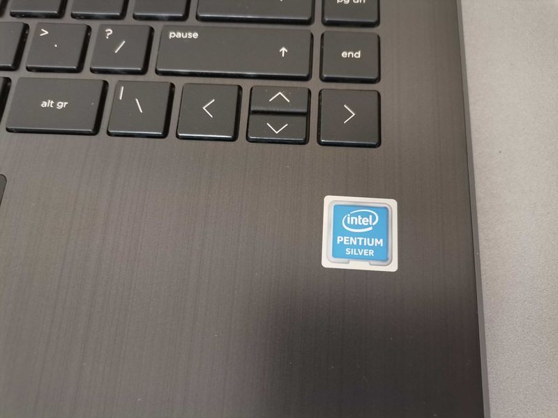 Лаптоп - HP Intel Pentium N5000,RAM 4GB ,HDD 128GB, Windows 10/L11