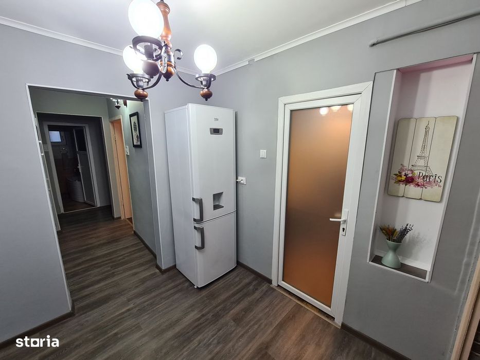 Proprietar – 3 camere decomandat, 57 mp, mobilat, lângă Lidl Galata — fotografia 1