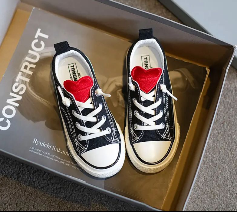 Кеды на девочку 25 и 27 размеров