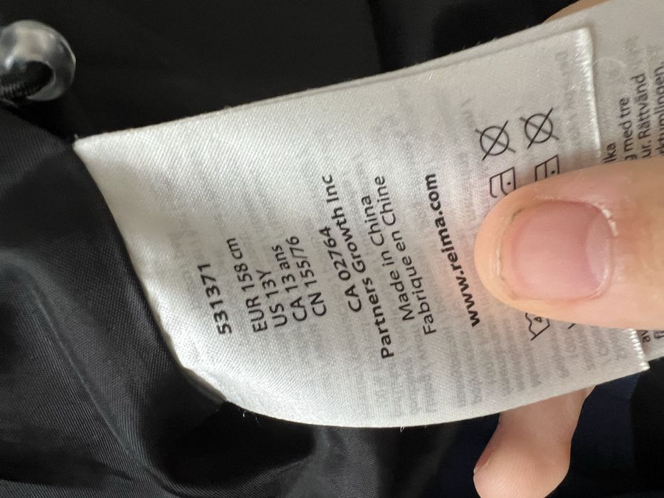 15000тг.Куртка ,размер 146 Reima