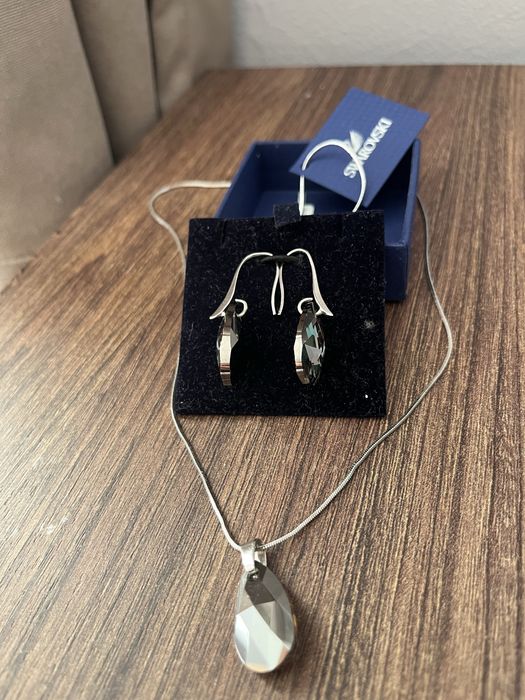 SWAROVSKI комплект бижута
