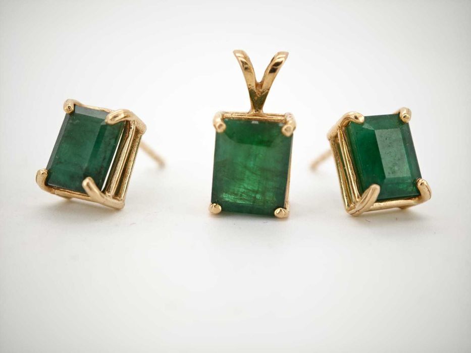 Cercei 14k cu smarald si pandativ smarald 6ct