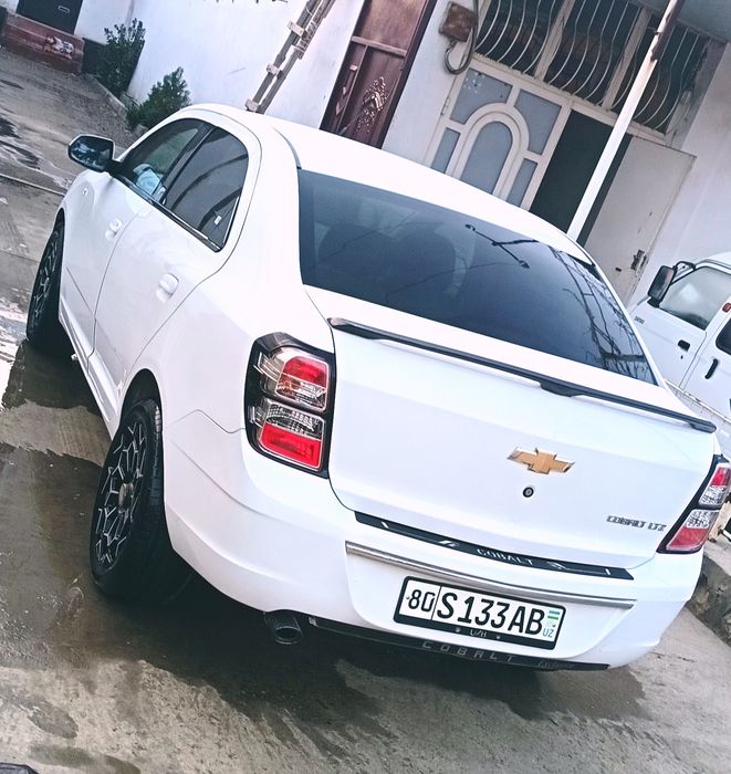 Chevrolet Cobalt 2025 — 4