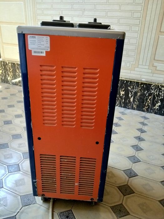 Мароженный аппарат DONPER