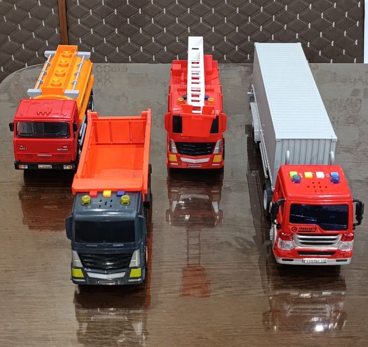 Машинки музыкальные