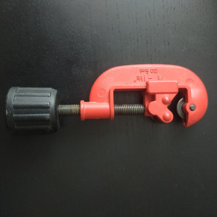 Taietor teava de cupru ZENTEN 3-30mm (Ø 1/8” - 1.1/8”)

Estimat