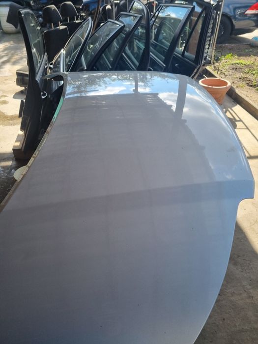 capotă de VW sharan