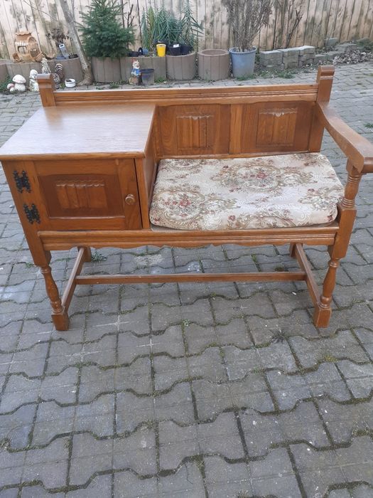 Băncuță vintage din lemn masiv