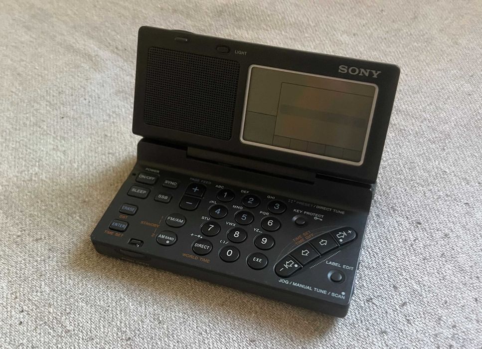 Radio portabil Sony ICF SW100 world band receiver Made in Japan