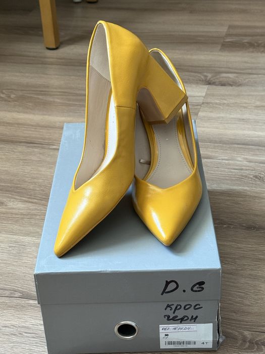 Продается туфли ZARA
