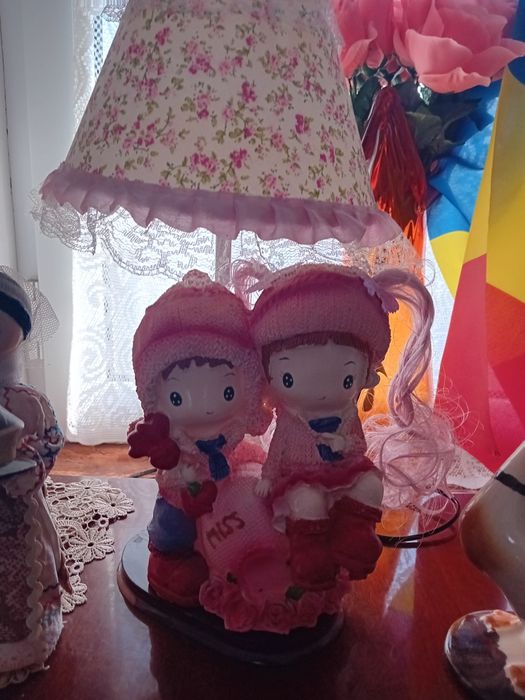 Păpușă de vânzare,se trimite prin poștă