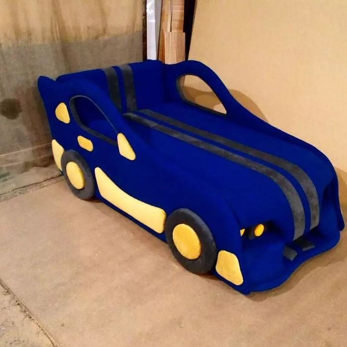 Раскладной детский диванчик машинка