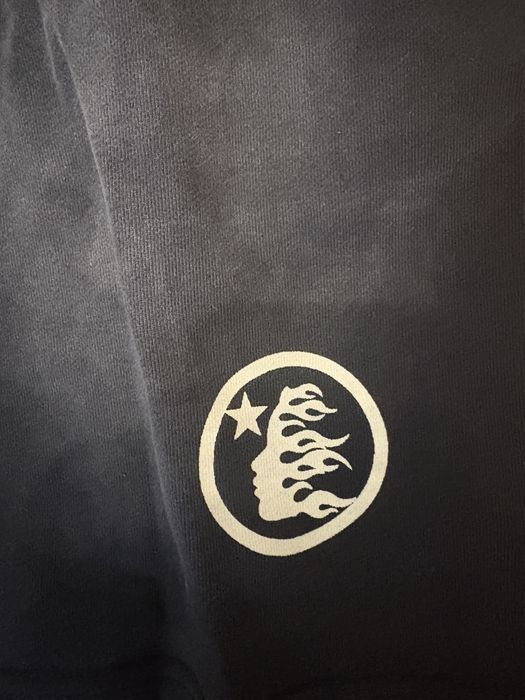 Pantaloni scurti hellstar