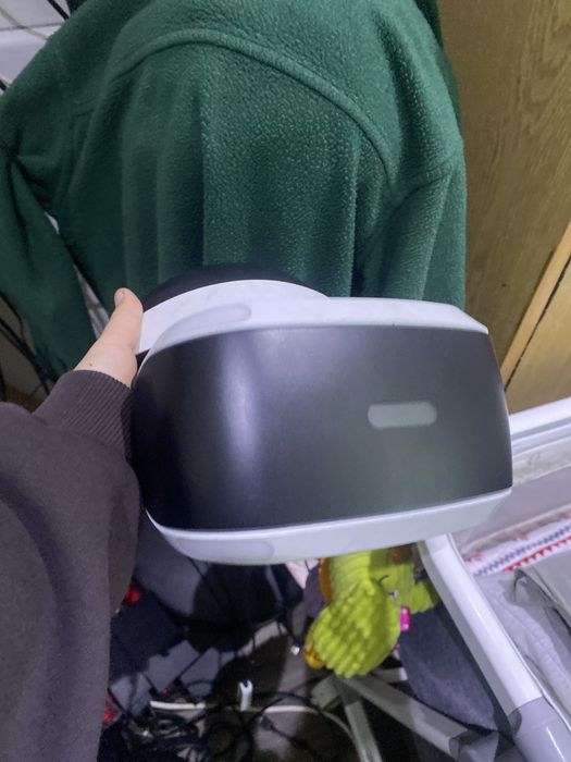 Продавам psvr1 за ps4