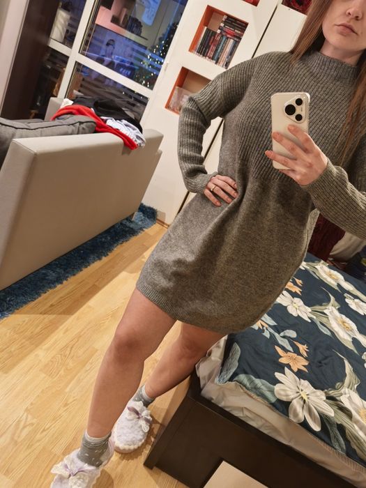 Rochie gri tricotată, călduroasă Pimkie