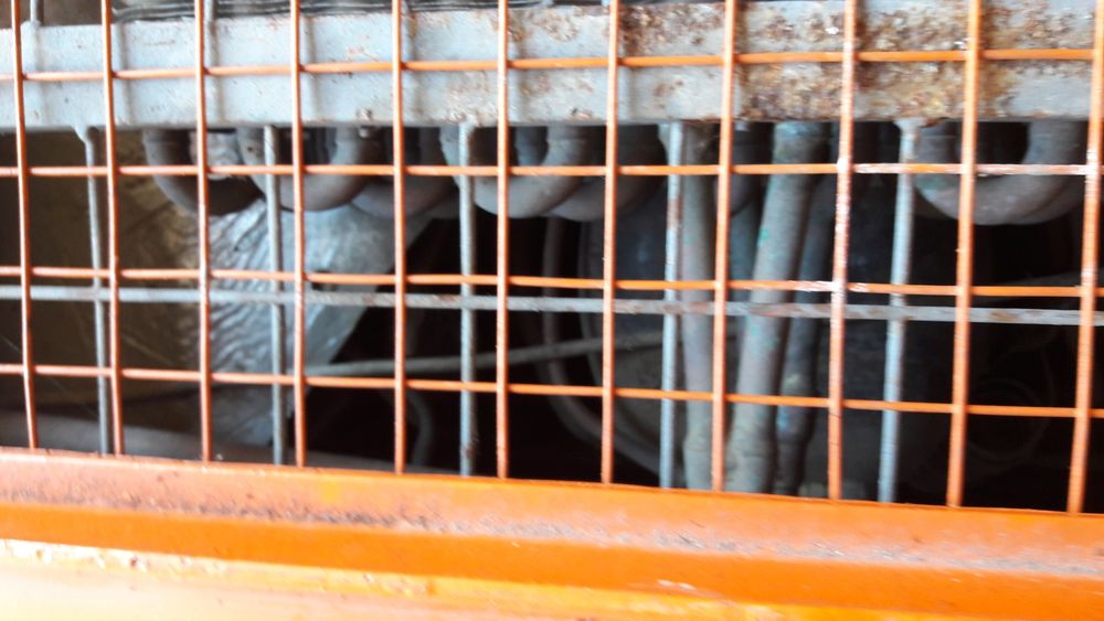Radiator încălzire legat la centrală sau electric