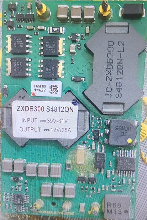 dc-dc zte zxdb300. Input 39-61v out 12v ,25 amper