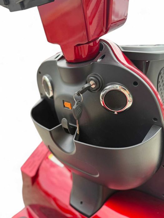 Четириколка на електричество F3 2000W - Червена