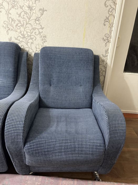 Диван с и два кресла