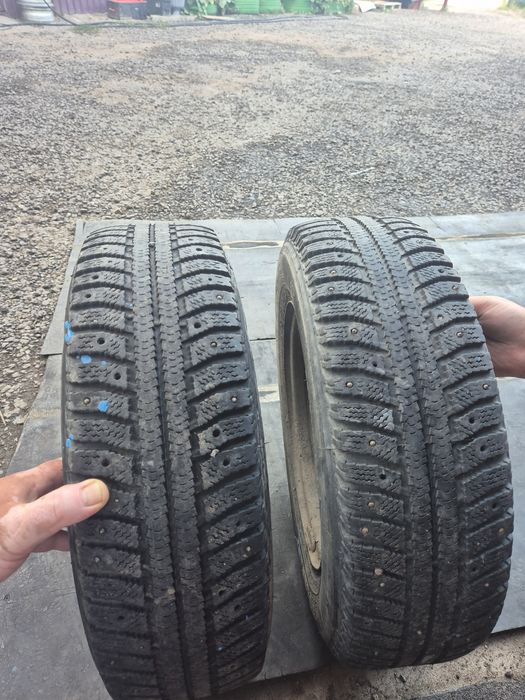 Продам шины с дисками на 13 на ладу или гольф
