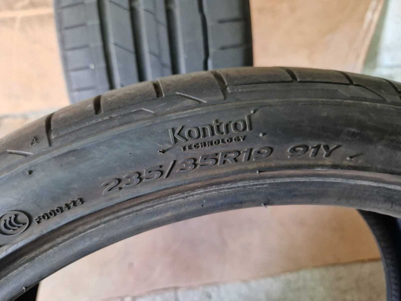 2 Hankook R19 235/35
летни гуми DOT0721