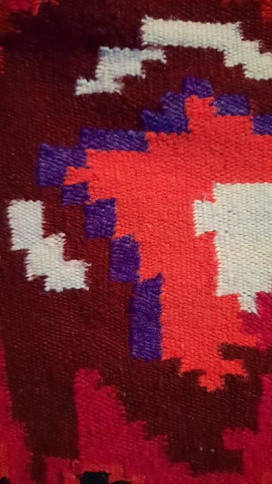 Pătură veche țesută la război