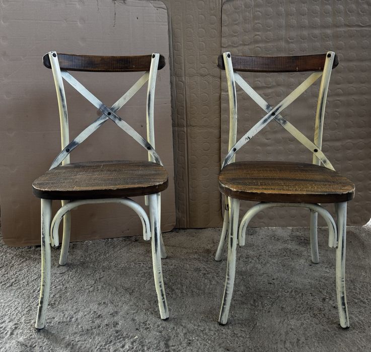 Винтидж стол тип X-back – метал и масивно дърво