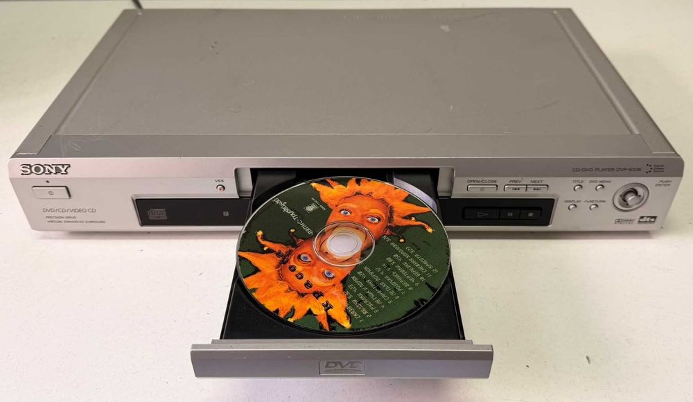 Sony DVP-S336 – CD / DVD – Precision Drive Player pt receiver