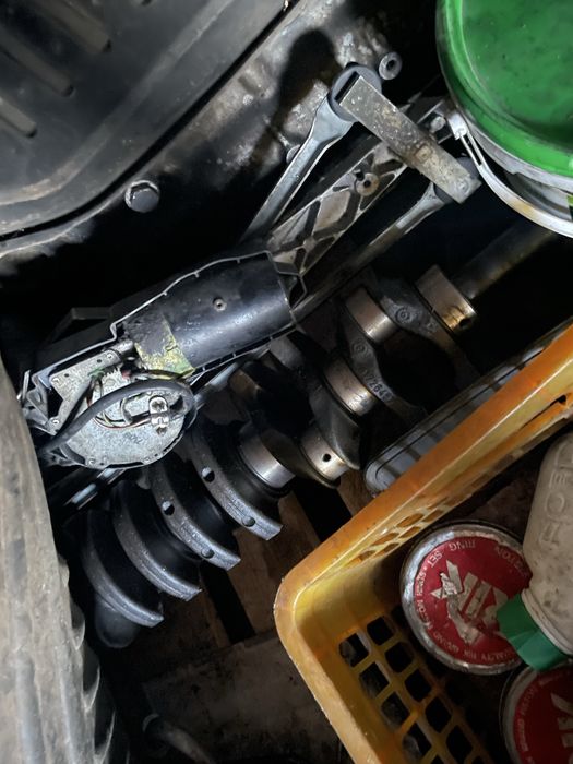 Продам буфер и еще запчасти на бмв е34