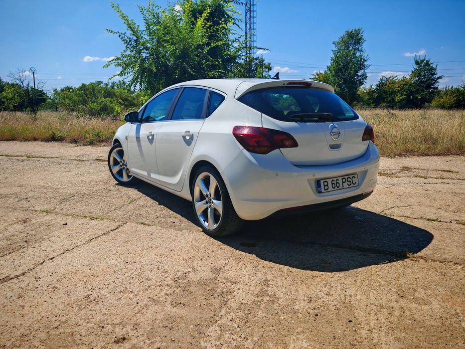 Opel Astra J 1.7 CDTi