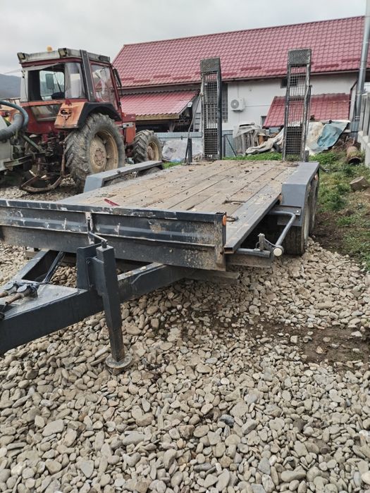 Trailer / platforma utilaje tandem 8,5to