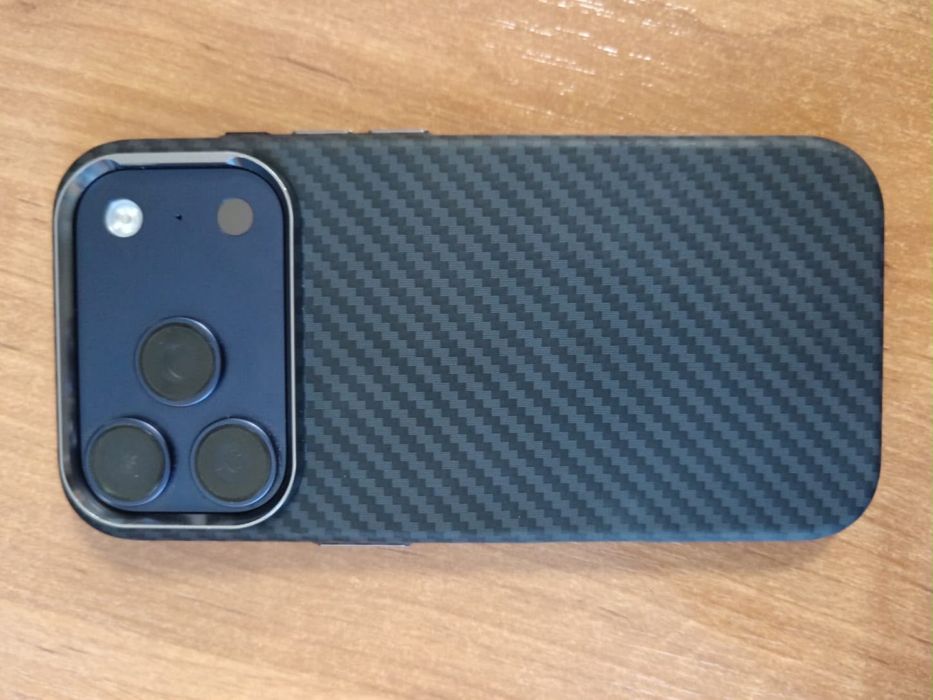 Новый 17 Pro 256 gb
