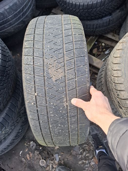 Vand 1 anvelopa 255 60 17 gripmax de iarna buna dot 2022