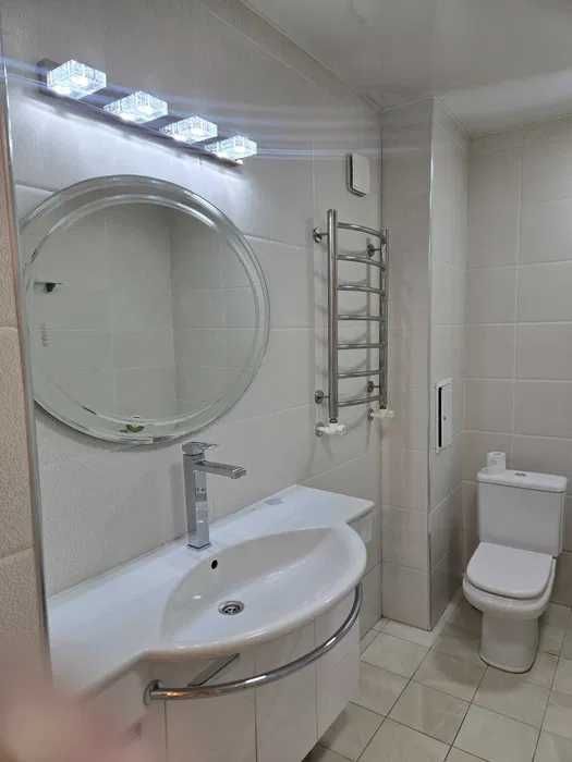 цум Аренда 2 ком Айбек метро и космонавты госпитальный СРОЧНО СДАМ