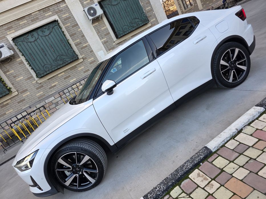 Volvo Polestar-2 СРОЧНО продаётся.
